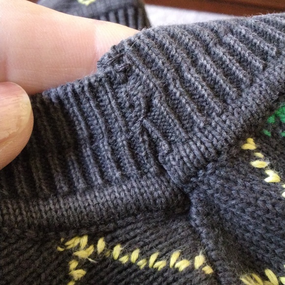 United Colors Of Benetton Colorful Argyle Sweater - Picture 11 of 11